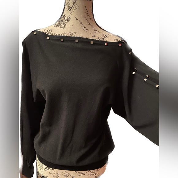 Vintage Black Knit w/Silver Studded Top by French Designer, Leo Guy. SZ L - Picture 11 of 13